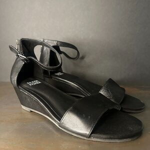 Eileen Fisher Wedge Sandal 6 Ankle Buckle Minimalist Casual Modern Black Mara